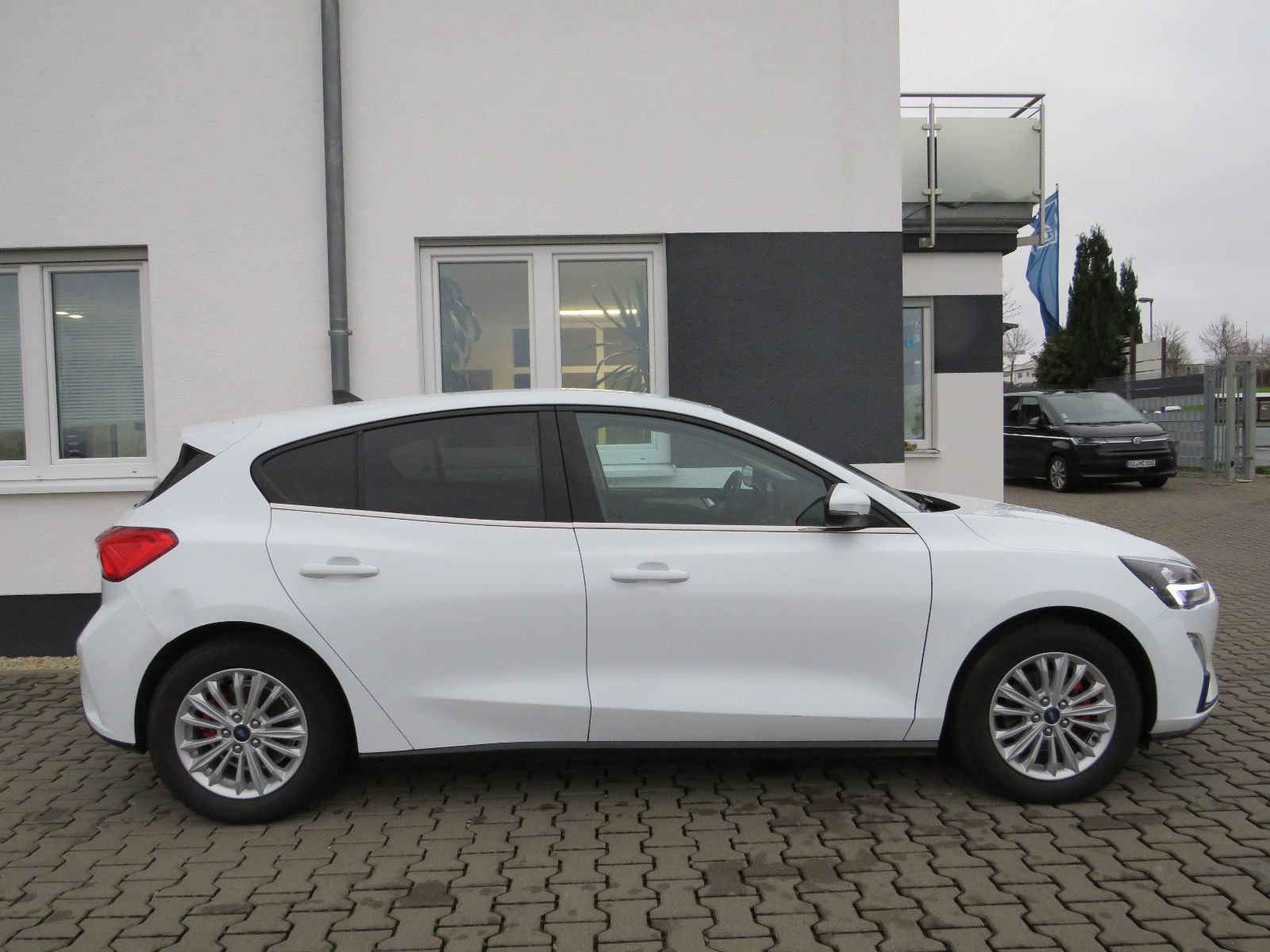 Fahrzeugabbildung Ford Focus 1,5 EcoBoost 110kW Titanium Auto