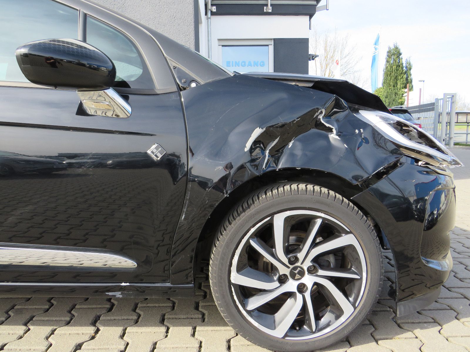Fahrzeugabbildung Citroën DS3 Forever