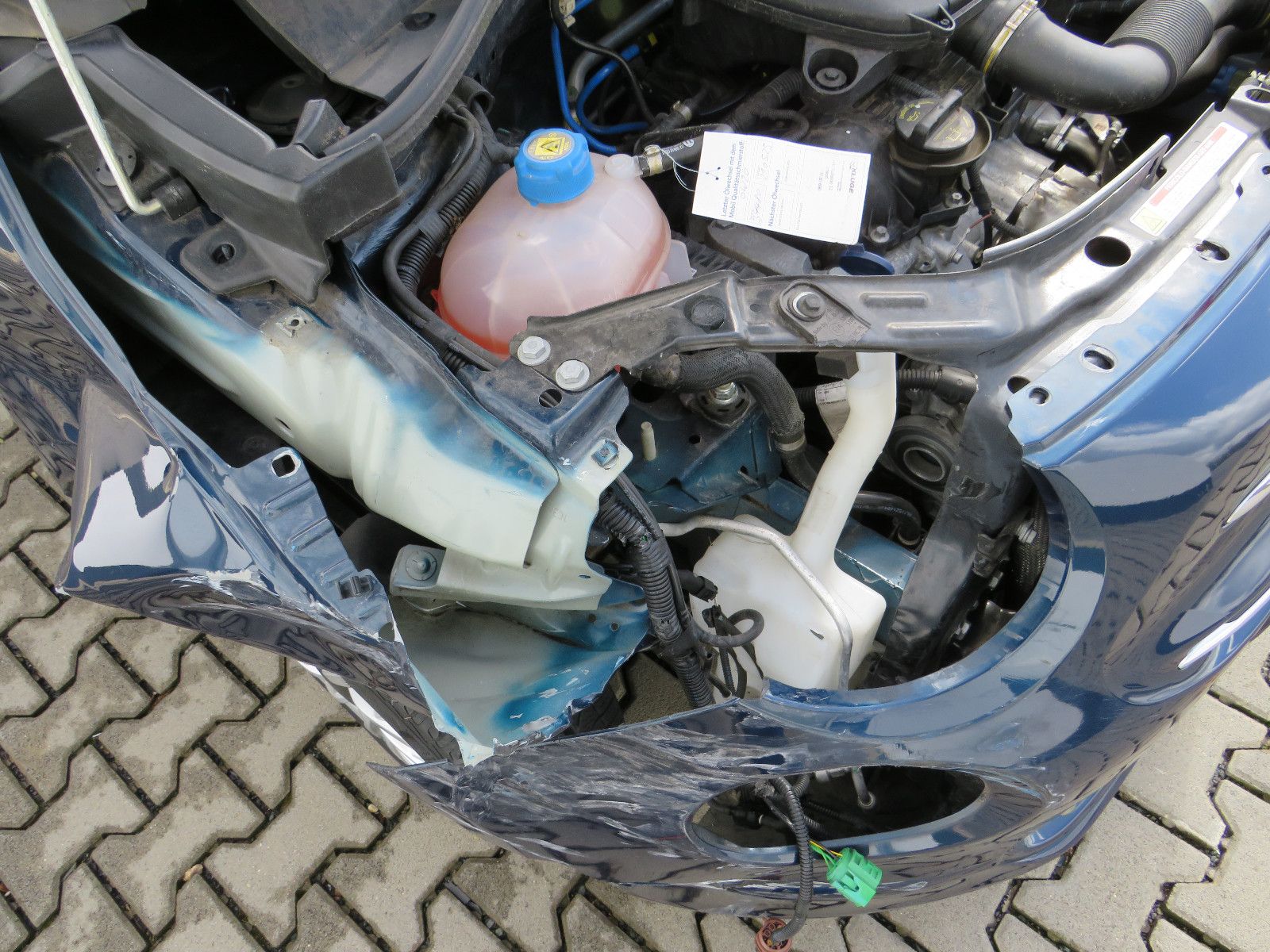 Fahrzeugabbildung Fiat 500 Lounge 1.0 52kW