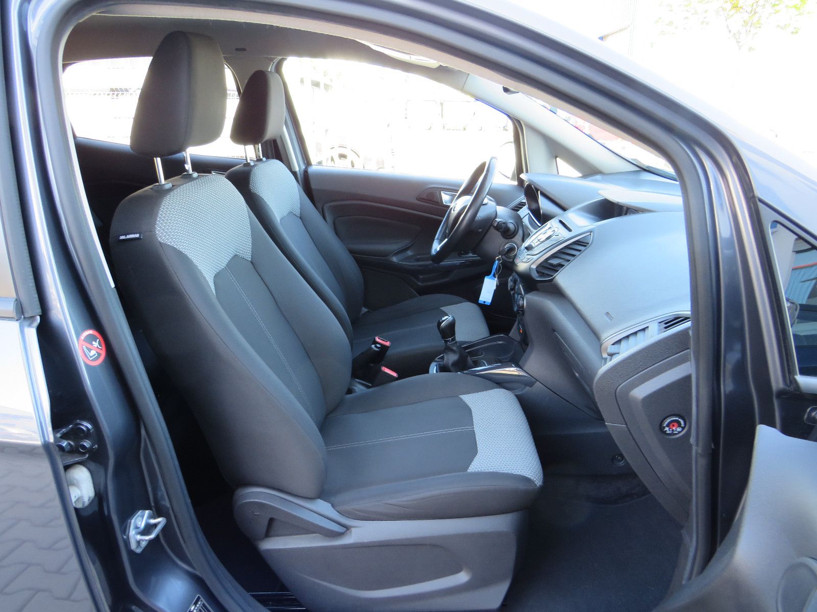 Fahrzeugabbildung Ford EcoSport Trend