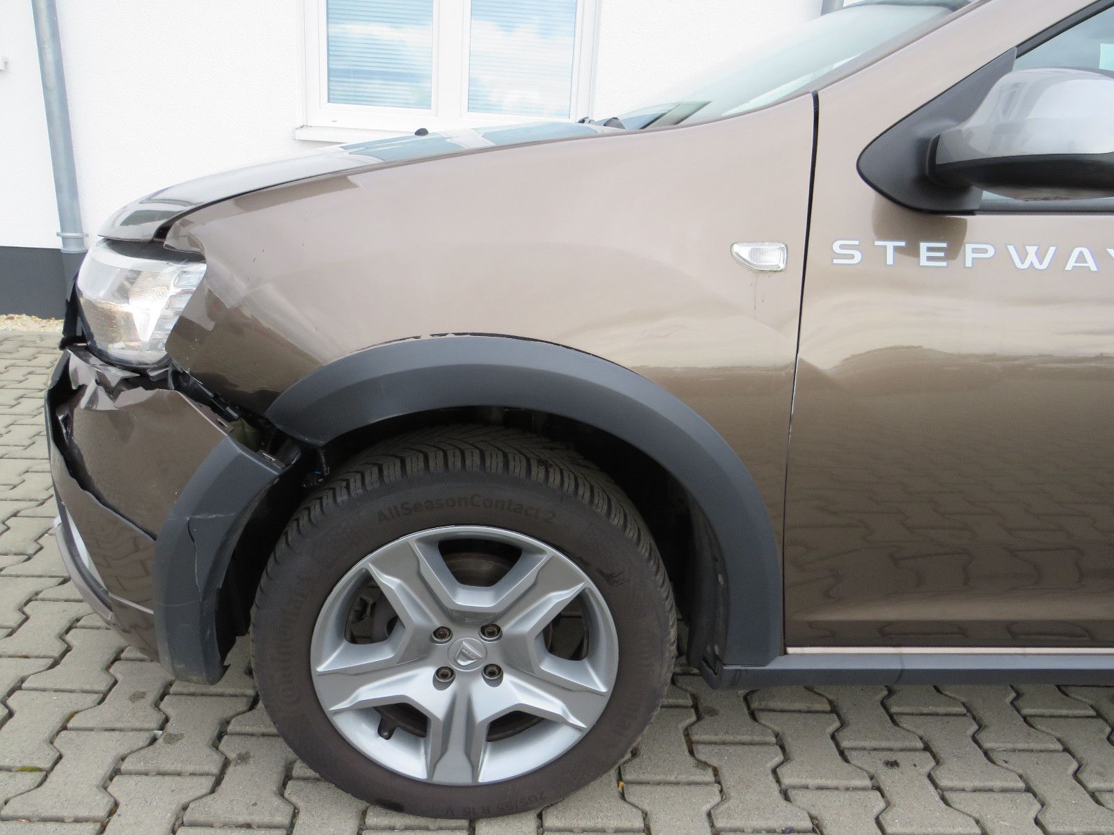 Fahrzeugabbildung Dacia Logan MCV II Kombi Stepway