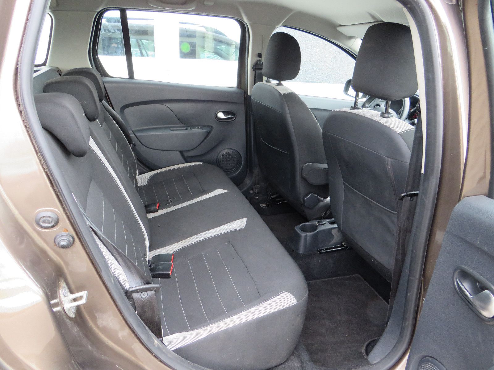Fahrzeugabbildung Dacia Logan MCV II Kombi Stepway