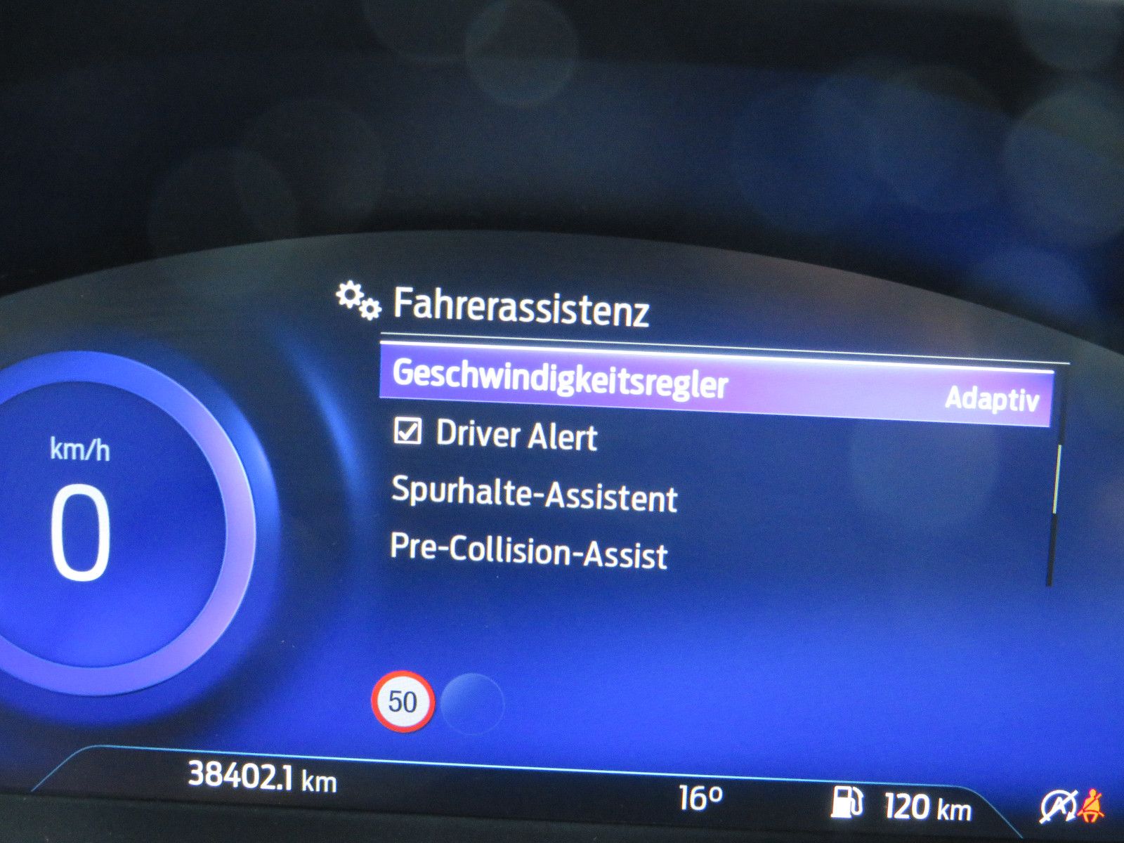 Fahrzeugabbildung Ford Focus Lim. ST
