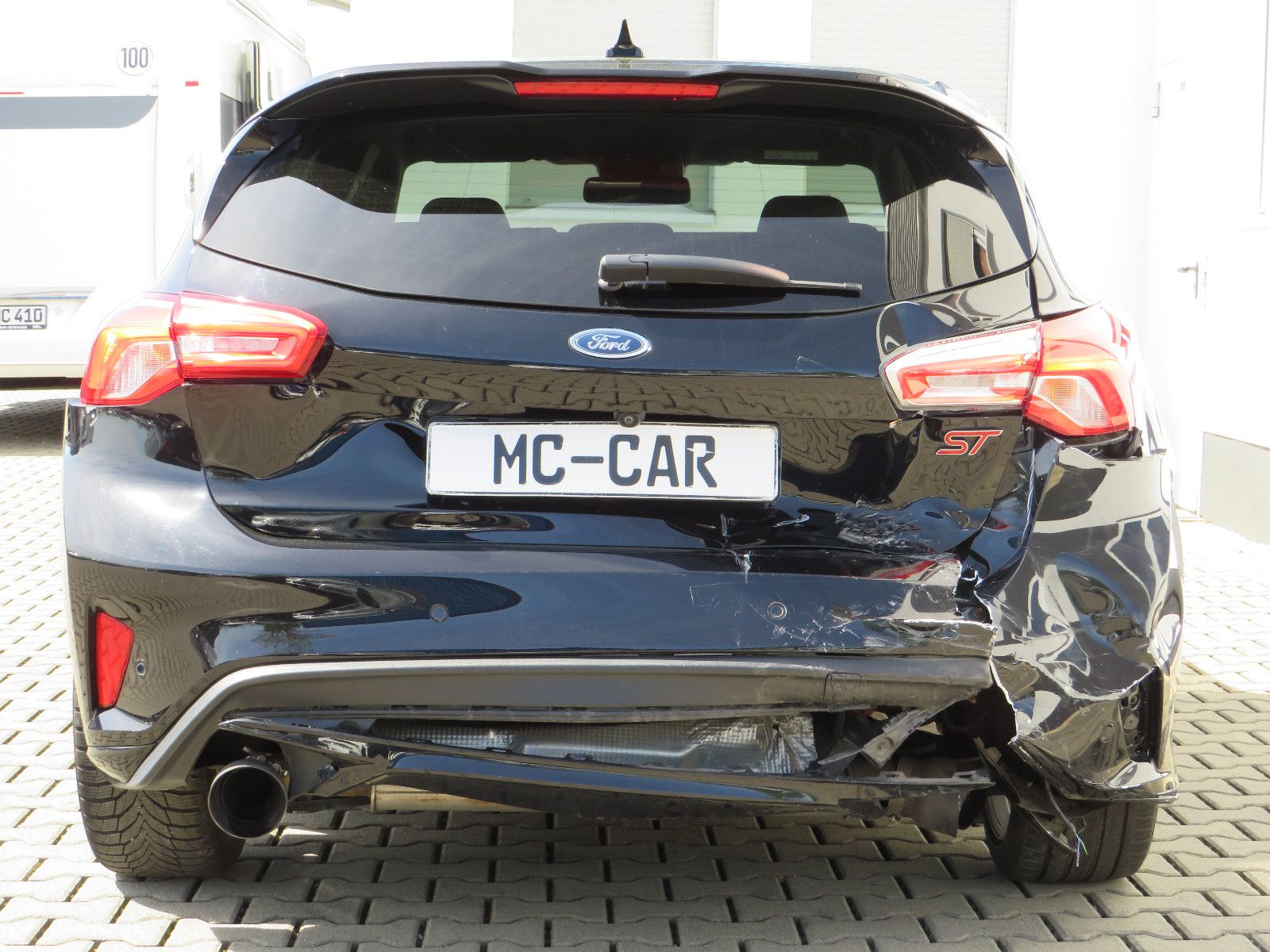 Fahrzeugabbildung Ford Focus Lim. ST