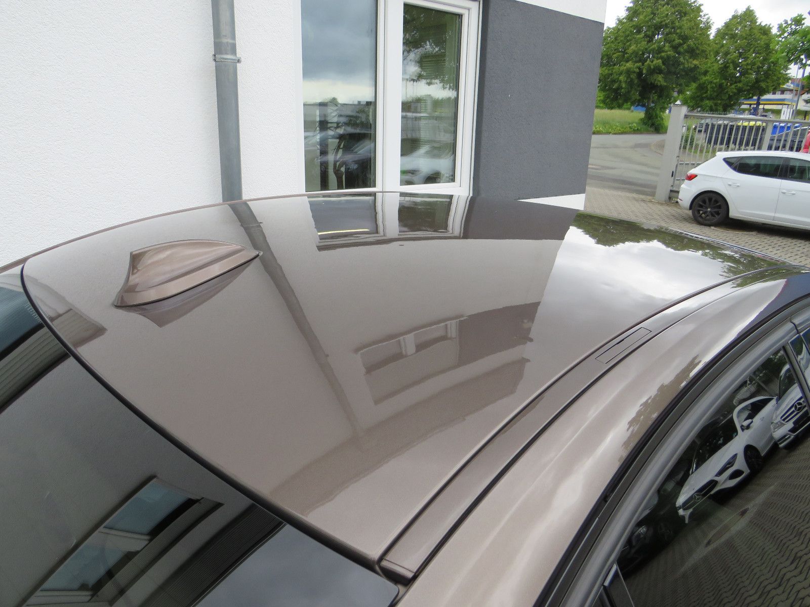 Fahrzeugabbildung BMW Limousine 320 d xDrive