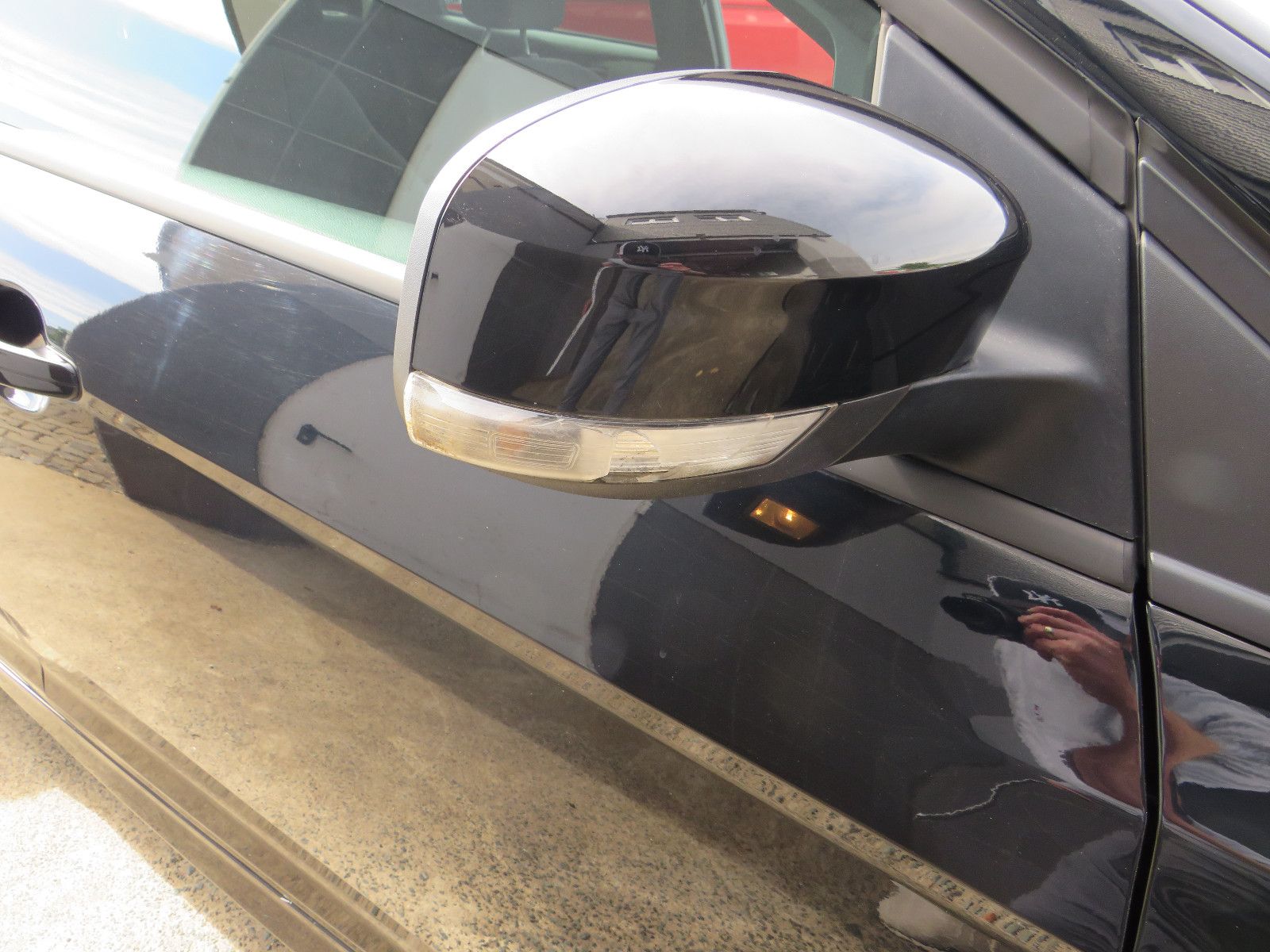 Fahrzeugabbildung Ford Focus Turnier ST-Line
