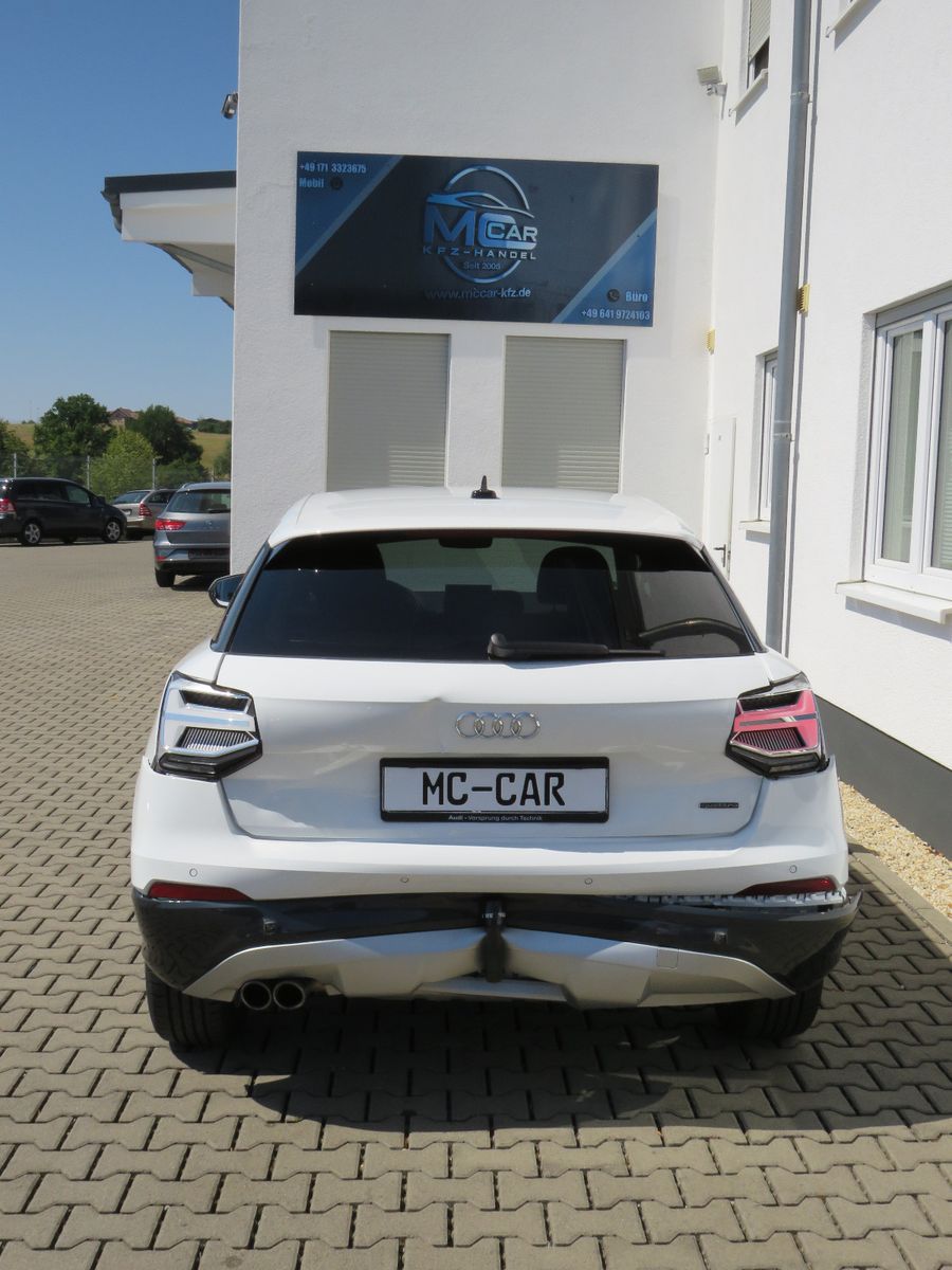 Fahrzeugabbildung Audi Q2 40 TFSI quattro design