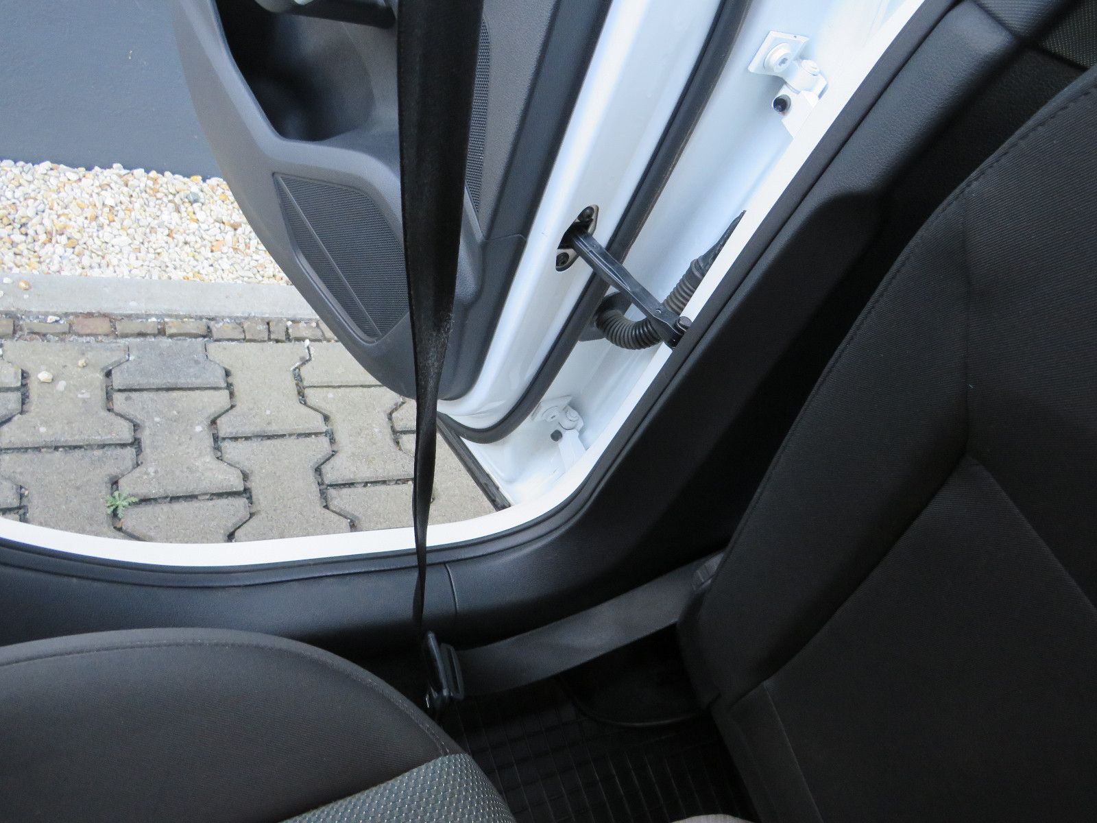 Fahrzeugabbildung Audi Q2 40 TFSI quattro design