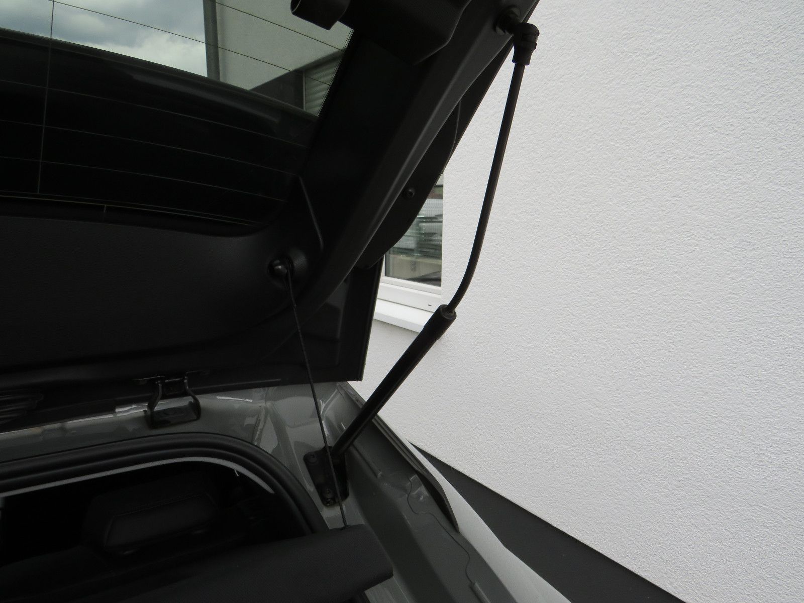 Fahrzeugabbildung DS Automobiles DS4 E-Tense Performance Line + Automatik