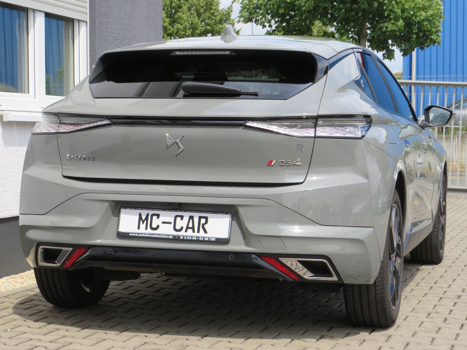 Fahrzeugabbildung DS Automobiles DS4 E-Tense Performance Line + Automatik