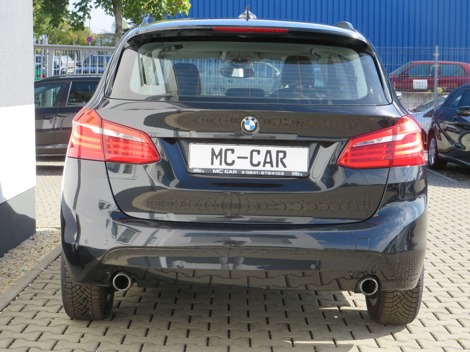 Fahrzeugabbildung BMW 220 2 Active Tourer 220 i Advantage