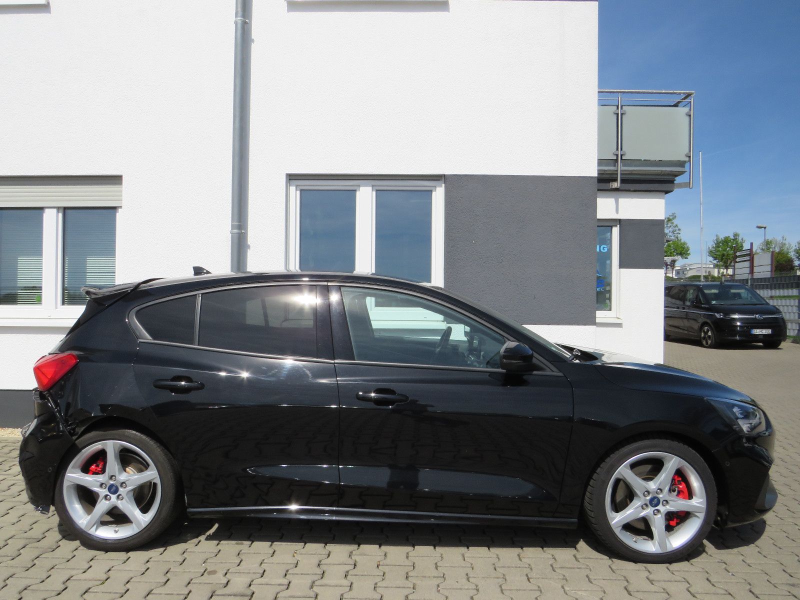 Fahrzeugabbildung Ford Focus Lim. ST
