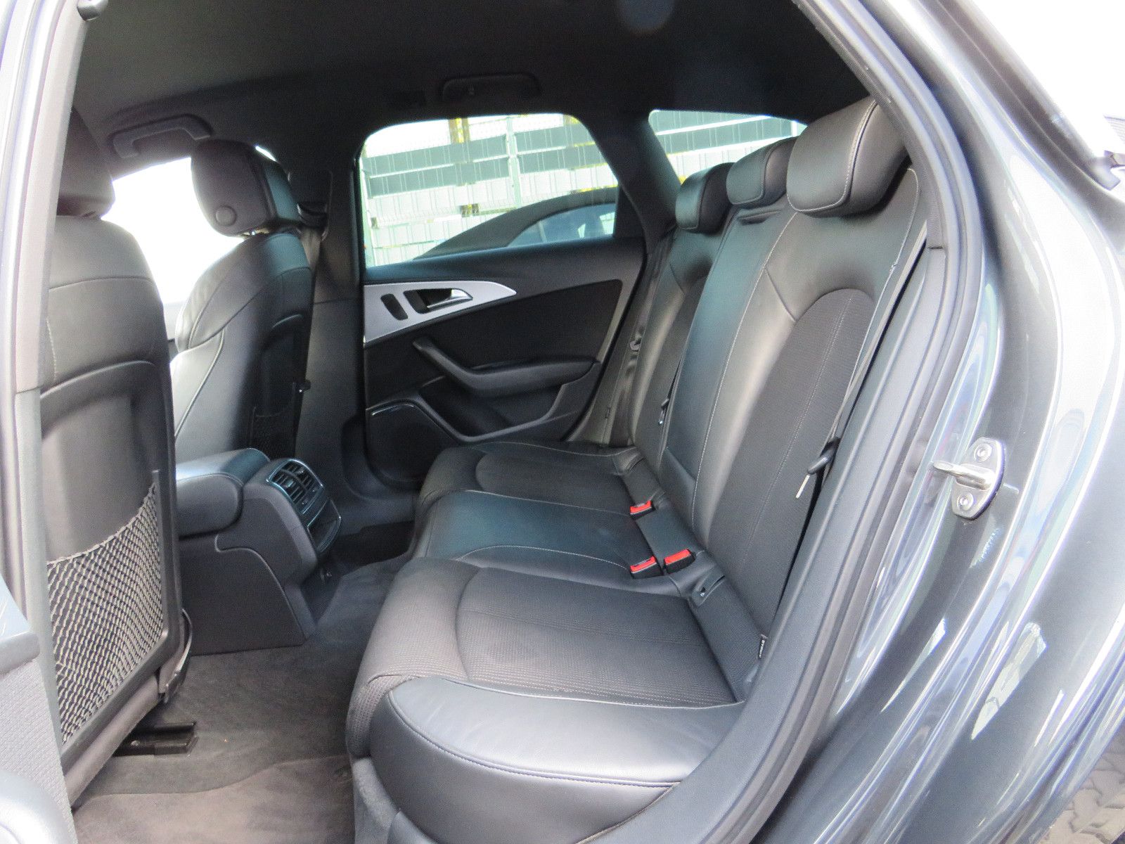 Fahrzeugabbildung Audi A6 Avant 2.0 TDI***S-LINE***