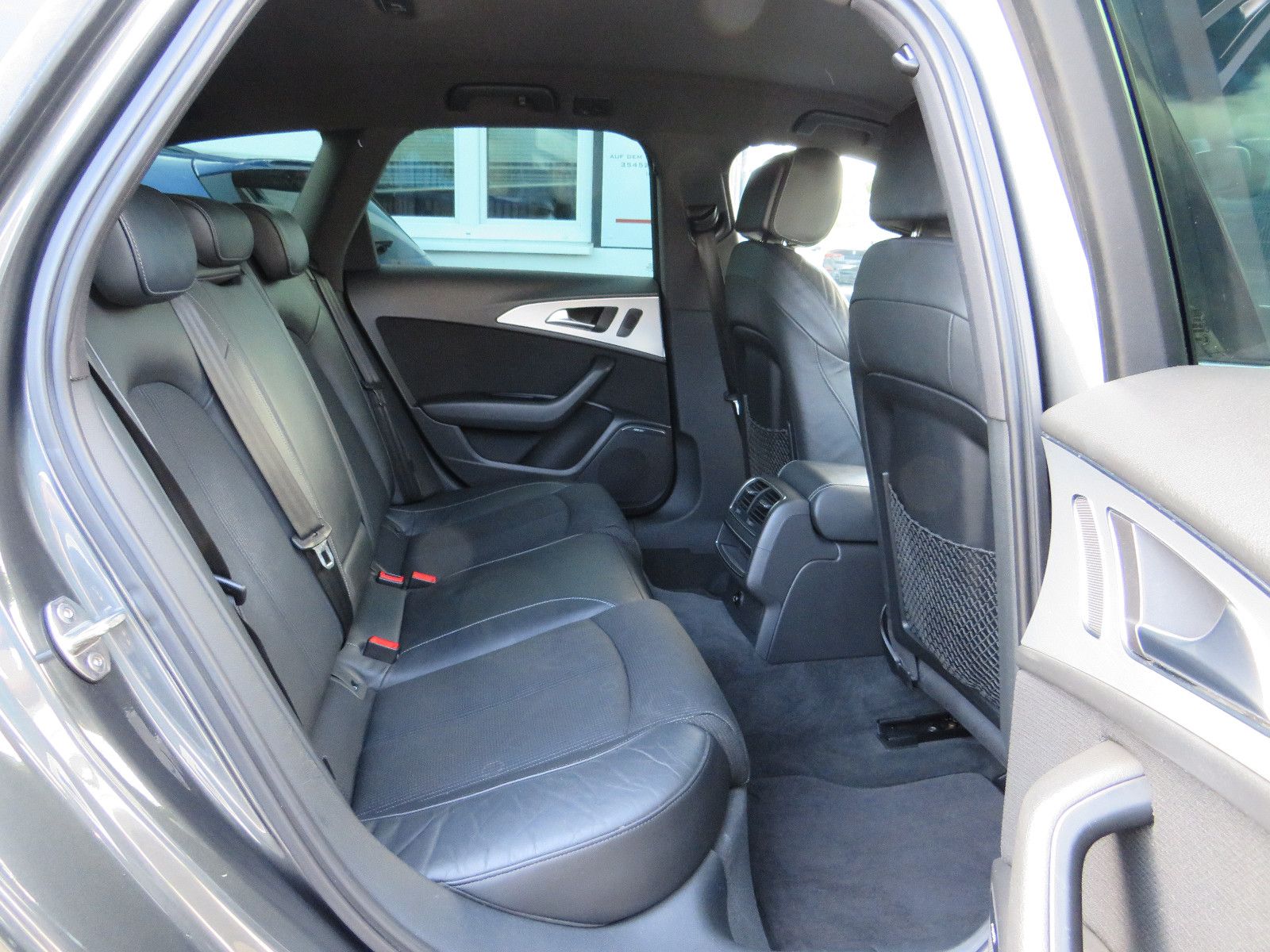 Fahrzeugabbildung Audi A6 Avant 2.0 TDI***S-LINE***